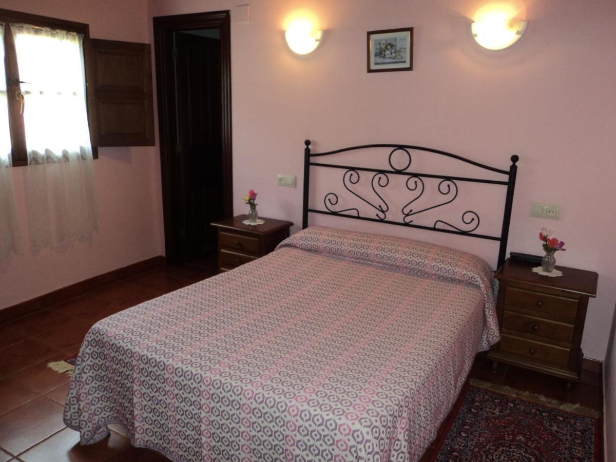Hotel Rural La Casona Del Fraile Colunga Kültér fotó